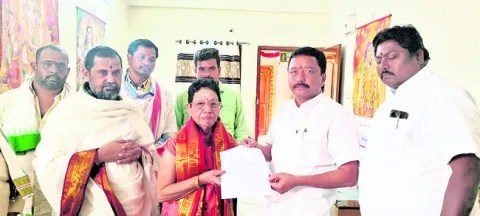 మహానందిలో వసతిగృహాల నిర్మాణానికి రూ.1.25కోట్లు  