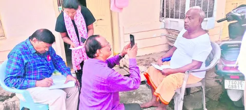 రిటైర్డ్‌ ఉద్యోగుల ఔదార్యం