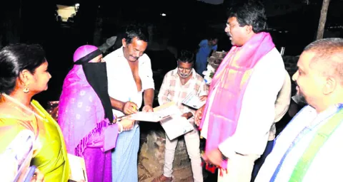 మెడికల్‌ కాలేజీల ప్రైవేటీకరణ వద్దు 