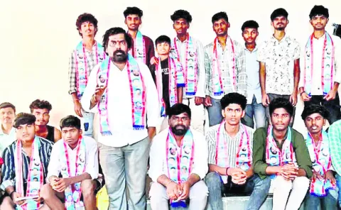 ‘బీసీలను రాజకీయంగా అణచివేసే కుట్ర’ 