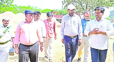 అక్రమాలకు పాల్పడితే చర్యలే 