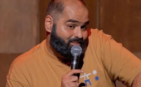 Kunal Kamra Sparks Row With T Shirt Mocking RSS BJP Warns Of Action