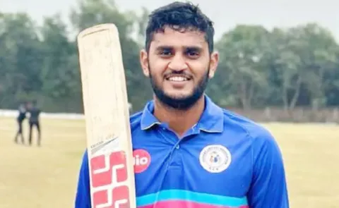 SMAT: Urvil Patel 37 Ball 119 Gujarat Beat Services By 8 Wickets
