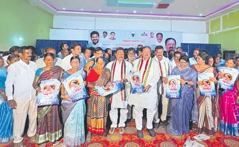 YS takes credit for interest free loans to womens groups