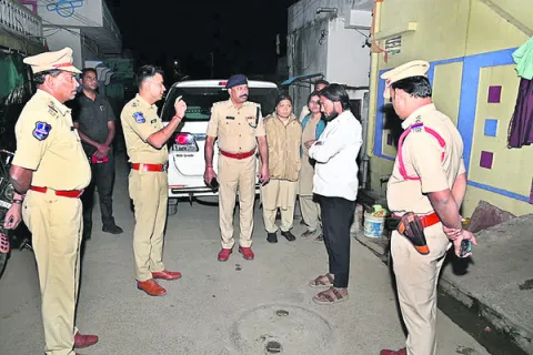 రౌడీషీటర్లు సత్ప్రవర్తనతో మెలగాలి