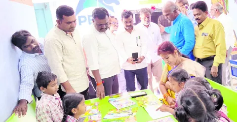 మెరుగైన విద్య అందించాలి 