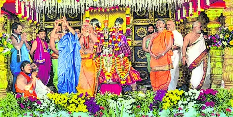 కనుల పండువగా కార్తికేయుని కల్యాణం 