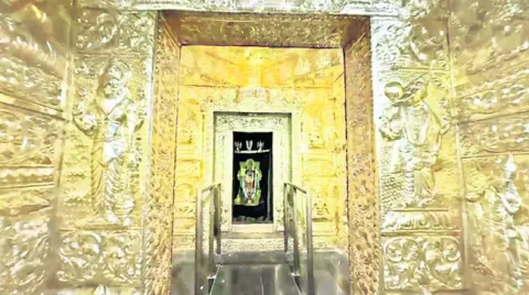 శ్రీవారి అంతరాలయ దర్శనానికి వేళాయే 