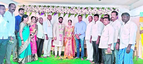 వైఎస్సార్‌సీపీ పాలనను ప్రజలు గుర్తు చేసుకుంటున్నారు! 