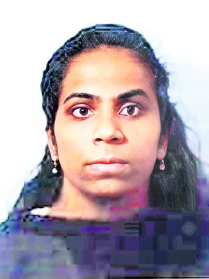 ఉరివేసుకుని యువతి ఆత్మహత్య   