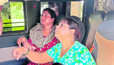 అమ్మ దొంగా!