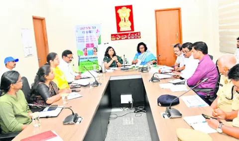 పంచాయతీ ఎన్నికలు సజావుగా నిర్వహించాలి