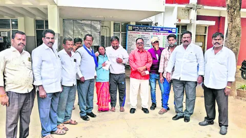 విచారణ పేరుతో పిలిచి చితకబాదాడు