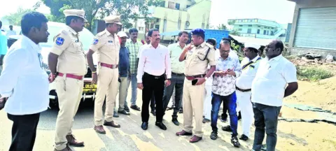 సీఎం పర్యటనకు పకడ్బందీ ఏర్పాట్లు 