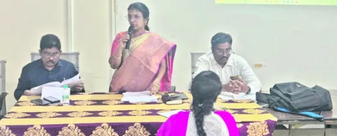 శిశు మరణాల రేటు తగ్గించాలి 