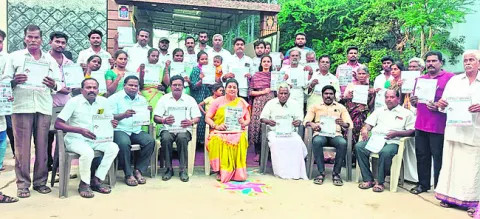 మెడికల్‌ కళాశాలలపై బాబు కుట్ర 