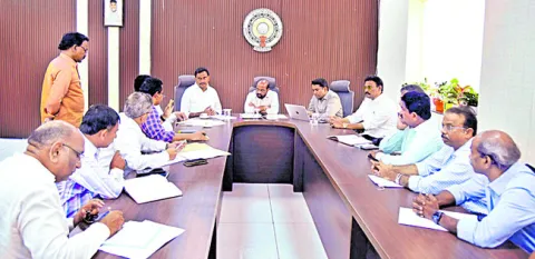 క్యాన్సర్‌ వైద్య సేవలు మెరుగు పరుస్తాం 