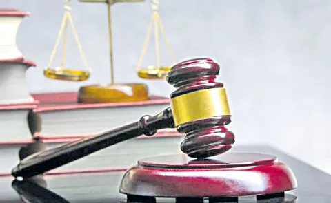 Argument in court over dismissal of Chandrababu cases