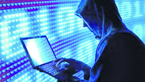 సైబర్‌ నేరం.. రోజుకో రకం 