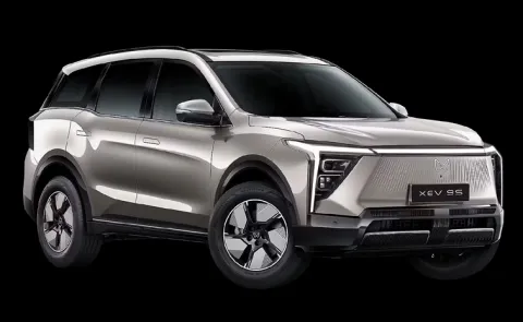 mahindra launched 7 seater electric suv mahindra xev9s5