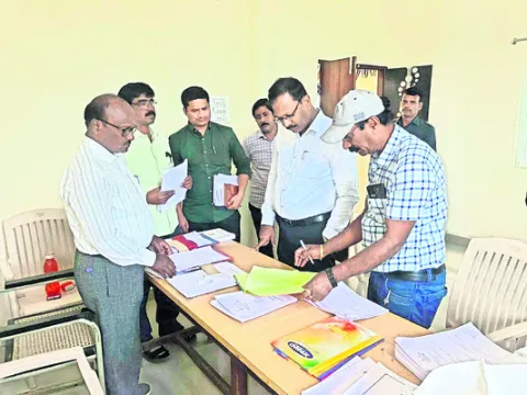 పొరపాట్లకు తావివ్వొద్దు..
