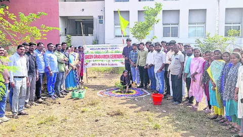 మొక్క నాటి సంరక్షించాలి
