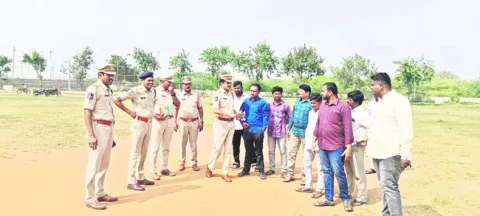 సీఎం పర్యటన ఏర్పాట్ల పరిశీలన 
