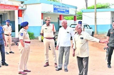 సమస్యాత్మక పోలింగ్‌ కేంద్రాల్లో ప్రత్యేక నిఘా 