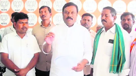 హిల్ట్‌ పాలసీపై బహిరంగ చర్చకు సిద్ధమా?