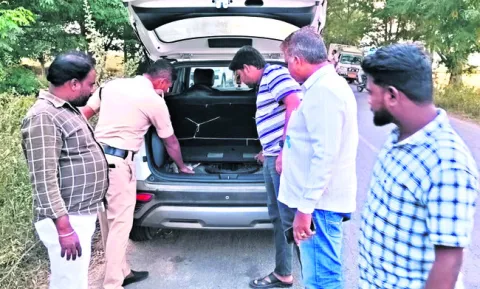 వాహనాల తనిఖీ 