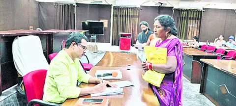 ఐటీడీఏ పీజీఆర్‌ఎస్‌కు 23 వినతులు 