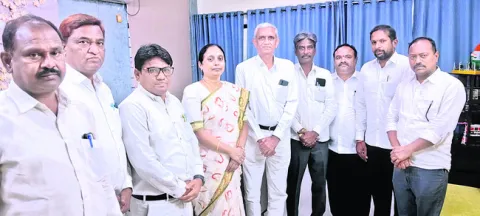 కేసుల పరిష్కారానికి కృషిచేయాలి