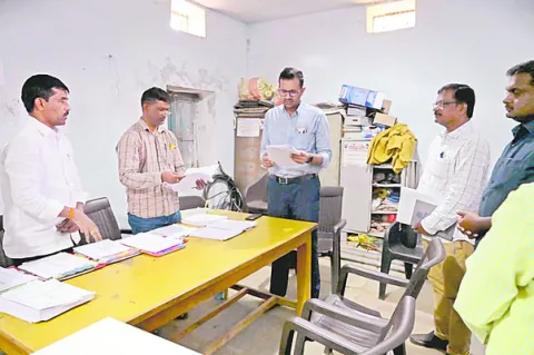 నిర్వహించాలి