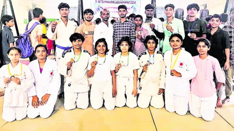 రాష్ట్రస్థాయి జూడో పోటీల్లో పతకాల పంట