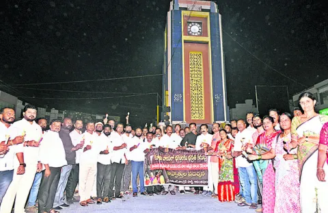 భక్తుల ప్రాణాలంటే లెక్కలేదా? 