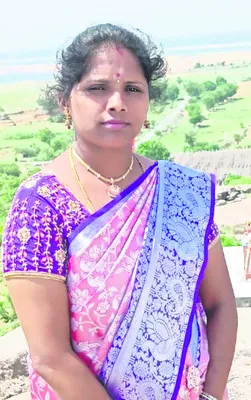 బాన్సువాడలో వివాహిత ఆత్మహత్య 
