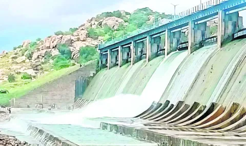 కోయిల్‌సాగర్‌లో ఒక గేటు ఎత్తివేత 