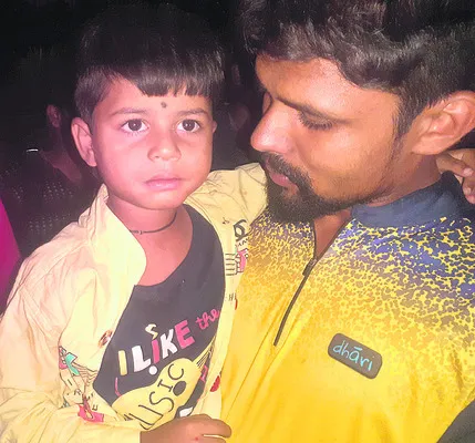 గుర్తుతెలియని వాహనం ఢీకొని యువకుడు..