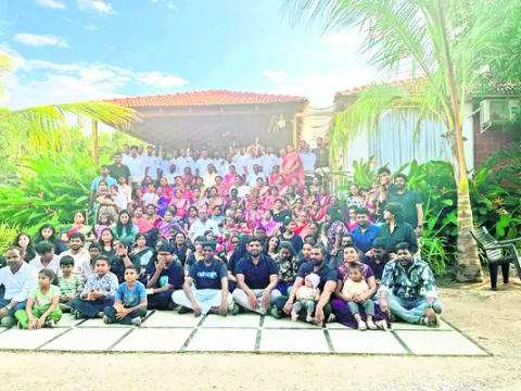 నాలుగు తరాల ‘కల్వా’ కుటుంబం