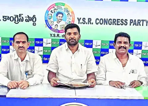 మాజీ మంత్రి జోగి రమేష్‌ అరెస్టు అక్రమం 