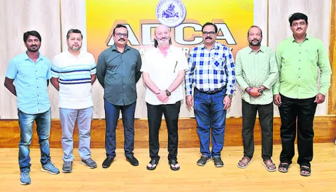 క్రికెట్‌ సంఘం  ఎన్నికలు ఏకగ్రీవం 