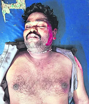 ఆటో బోల్తాపడి  ఒకరు మృతి 