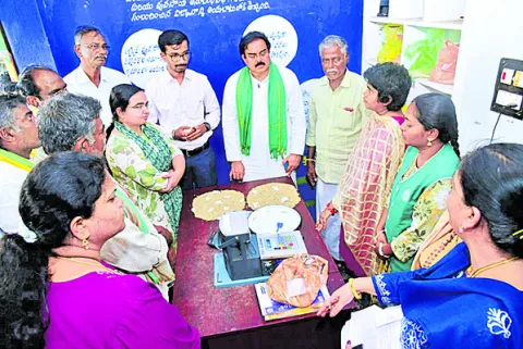 దళారులకు అమ్మి నష్టపోవద్దు 