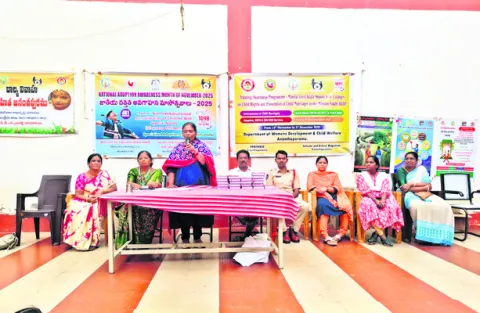 బాలికలు అన్ని రంగాల్లో విజయం సాధించాలి 