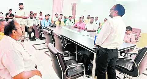 చౌక దుకాణాల్లో ఈజీ మార్ట్‌లు ఏర్పాటుకు సన్నాహాలు 