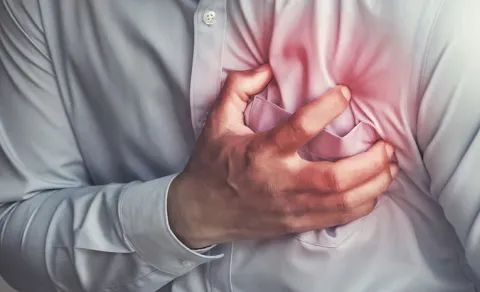 Blood clot near the heart! doctors save the life of a 30year-old