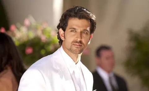 Hrithik Roshan Companies Purchase 10 Office Units Worth Rs 28 Crore in Mumbai3