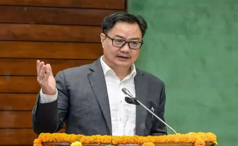Parliamentary Affairs Minister Kiren Rijiju will meet the floor leaders of political parties