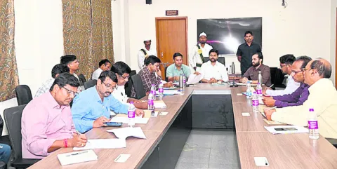 నెలాఖరులోగా చేపపిల్లలు వదలాలి