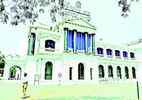 ● 6న అఖిల పక్షం భేటీ ● రాజకీయ పక్షాలకు ప్రభుత్వం ఆహ్వాన